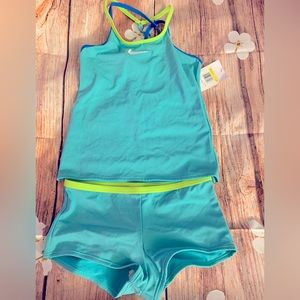 🆕 Girls Nike Swimsuit🩱